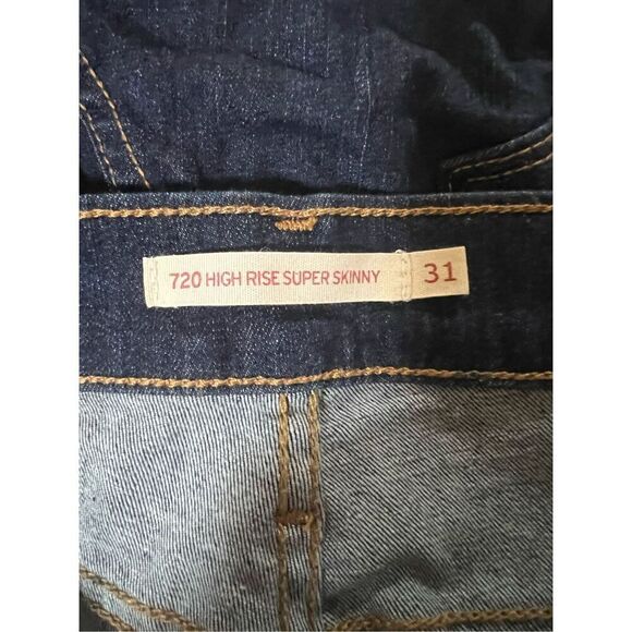 Levi’s 701 High Rise Super Skinny Dark Wash Women’s Jeans 31x30 Perfect! - Picture 9 of 10